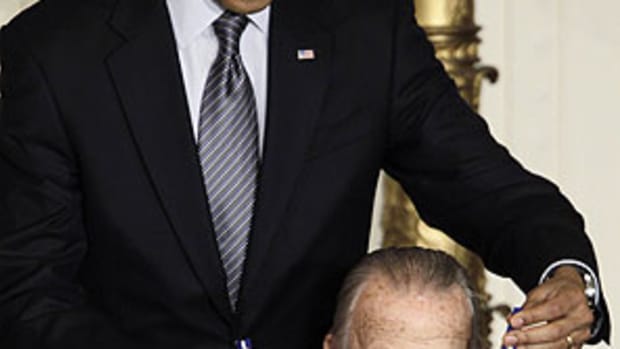 musial-obama-ap2.jpg